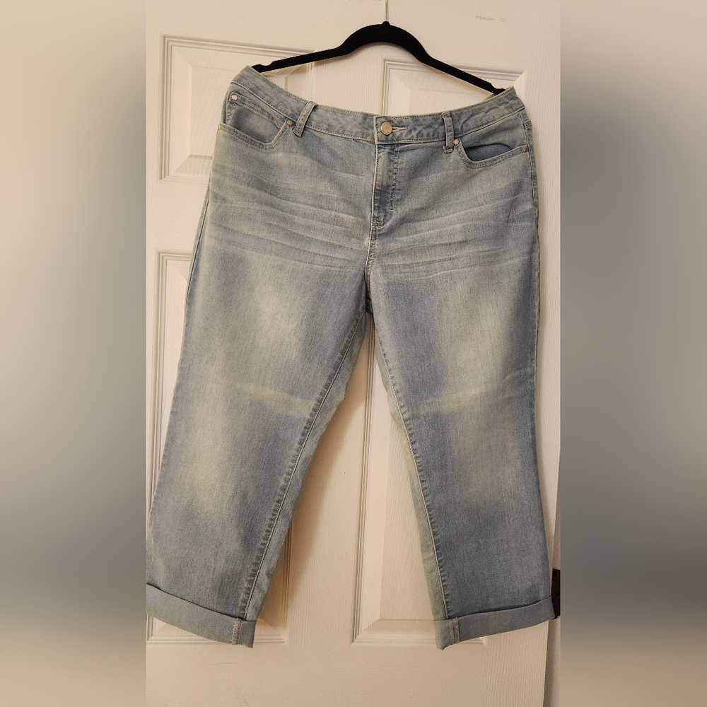 Women size 16 capri jeans